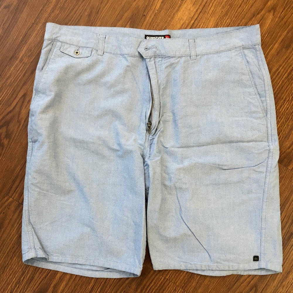 Quicksilver 100% cotton shorts